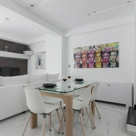 Apartment Beautiful Maisonette In Athens For 6 Ppl Athens