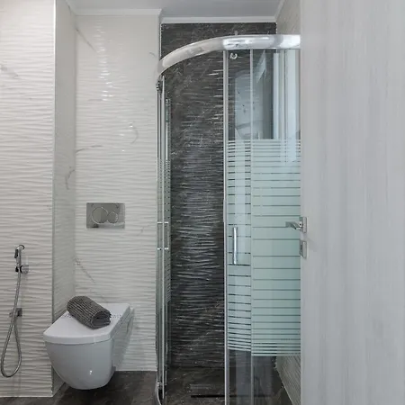 Beautiful Maisonette In Athens For 6 Ppl Athens